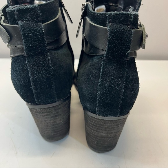 Aqua College Waterproof Suede Flannel Lined Heeled Black Ankle Boots, size 6 - Picture 9 of 13